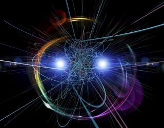 "Una astrofísica poc convencional: física de partícules per a entendre l'Univers, i viceversa"